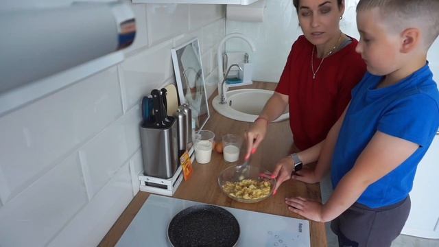 #vlog Завели нового ПИТОМЦА🦎Банановые #панкейки 🥞 Покупки КАНЦЕЛЯРИИ к школе 📚 смотреть онлайн