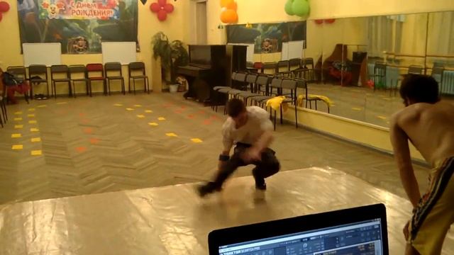 Dj tolmachev - Вот так мы тренеруймся ( Segment 2 ) смотреть онлайн