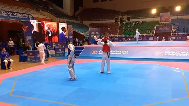 Semifinals -80 kg Adnan (Tiger Pakistan) vs Iran player смотреть онлайн