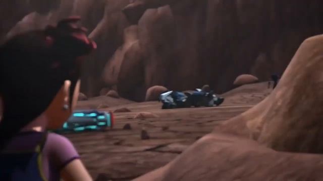 Transformers Prime Season 1 Episode 21 Part 1 of 3 In hindi. The Genius Bulkhead and Cylinder Power смотреть онлайн