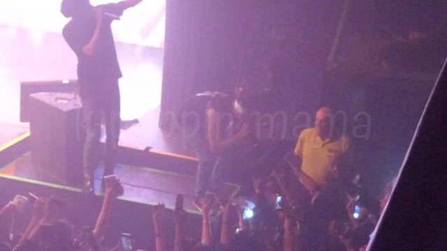 Thumbs Up! - Pentagon: Prism World Tour at the Pheonix Concert Theatre in Toronto,CANADA, Sept 3/19 смотреть онлайн