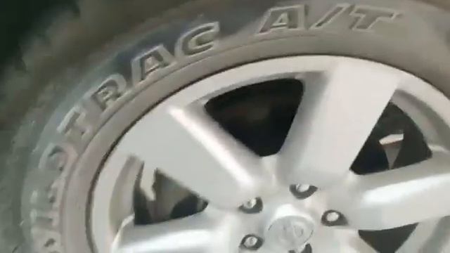 Девушка приехала на сход развал смотреть онлайн