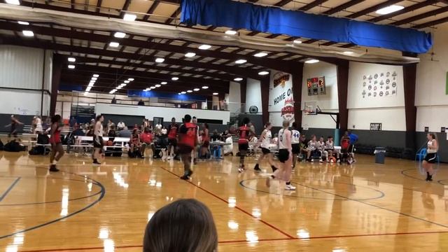 Caitlin Mone #21 The Clash - Cincinnati 7/26/2018 Game 1 clip смотреть онлайн