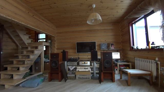 Pioneer Exclusive M4