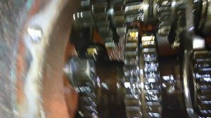 Вскрыл коробку на юмз6 и нечего не понял где 4 передача?