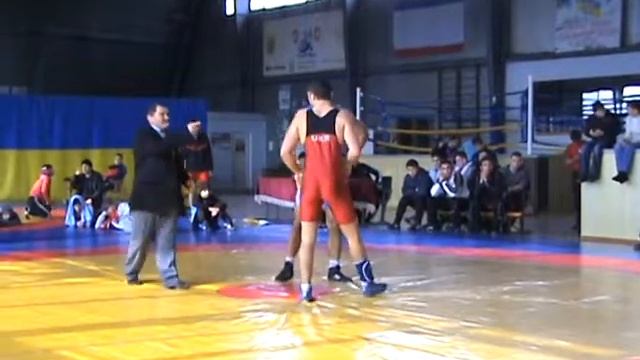 Чемпионат АР Крым по греко-римской борьбе среди юниоров 94-96гг.р. 15.02.2014г.-38 смотреть онлайн