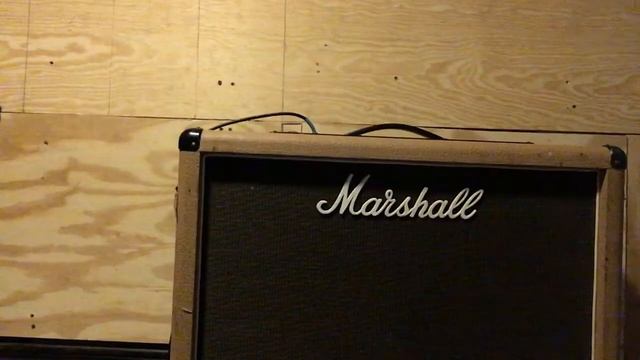 AJ Slick 1978 Marshall JMP 50 Watt Fawn Combo 2/12 смотреть онлайн