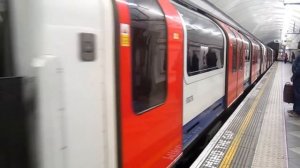 London Underground Central Line (91097-91135) Not In Service at Bank