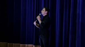 Ведущий речь перед концертом