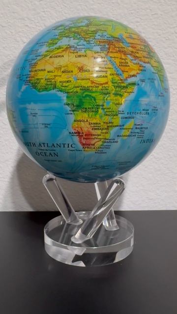 Mova Globe: The Magic of Rotation смотреть онлайн