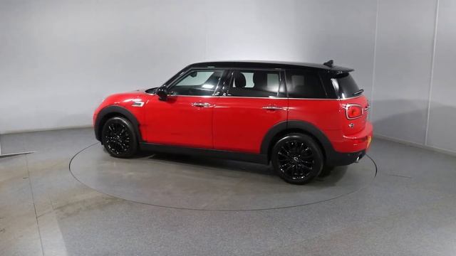 MINI CLUBMAN 1.5 Cooper Black Pack 6dr смотреть онлайн