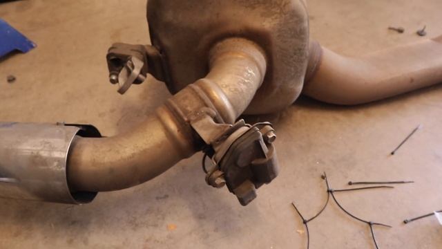 Best Sounding Exhaust for the BMW G20!! *AWE TRACK EXHAUST 🔥 смотреть онлайн