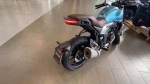 VOGE AC525 blue