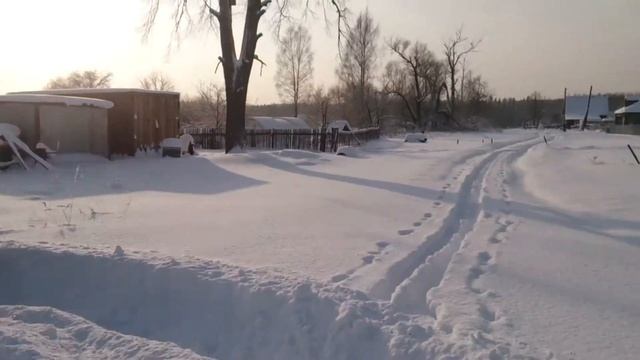 Посадили в деревне на пузо крутой внедорожник смотреть онлайн