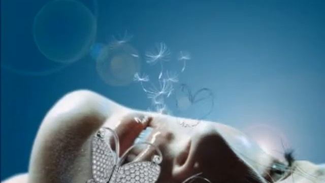 D2SF - Van Cleef & Arpels - Parfum First смотреть онлайн