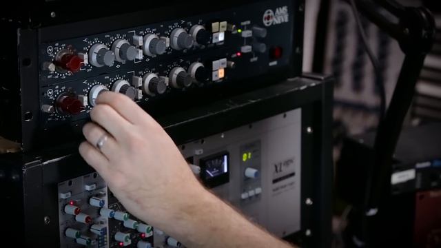 Masters at Work: James Wiltshire (Freemasons, Beyonce) Creating a Drum Track from Scratch - Pt1 смотреть онлайн