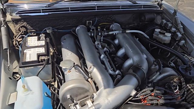 1969 Mercedes-Benz 300SEL 6.3 Euro Cold Start смотреть онлайн