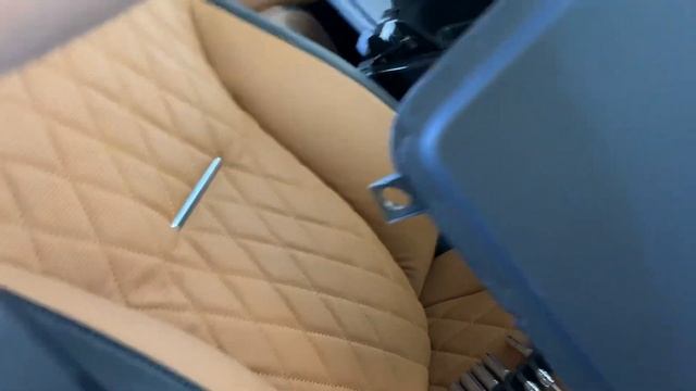 2019 Range Rover Autobiography Center Console Removal смотреть онлайн