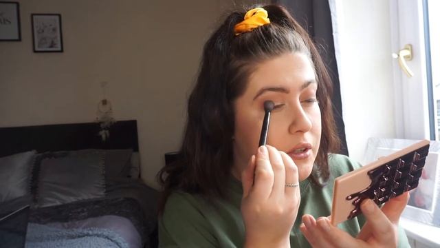 TESTING THE NEW I HEART REVOLUTION HAZELNUT CREAM MINI PALETTE смотреть онлайн