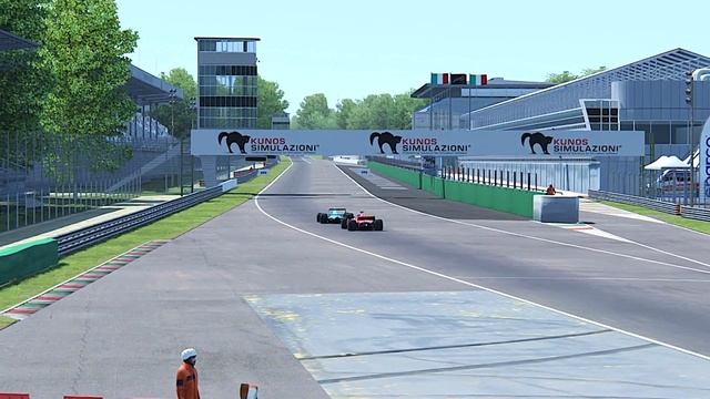 Ferrari F1 2018 vs March F1 1988 - Monza смотреть онлайн