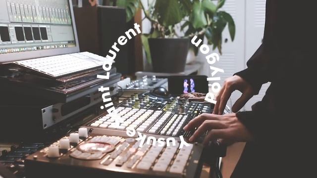 Polygon (AKAI APC 40 MK1 Home Session 20201219) / Yusuke Saint Laurent смотреть онлайн