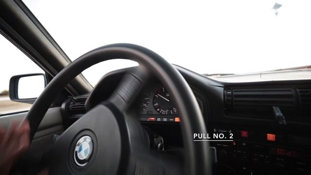 1986 BMW 325e смотреть онлайн