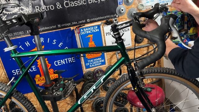 Retro GT MTB Gravel Bike gets V-Brake adaptors for Road levers - Travel Agents!! смотреть онлайн