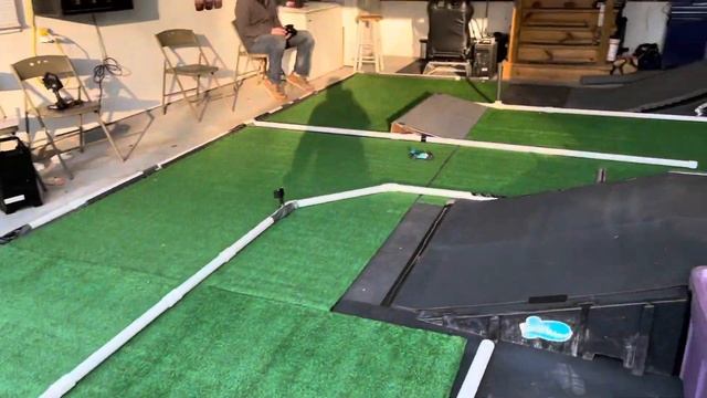 Indoor/outdoor mini 1:24 -1:28 scale home garage rc track смотреть онлайн