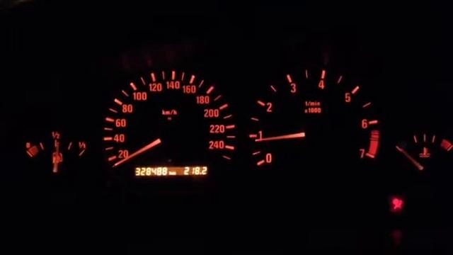 1995 BMW 318ti M42 Rough Idle - cold смотреть онлайн