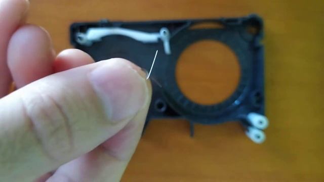 VHS-C Tape: Disassembling and assembling смотреть онлайн