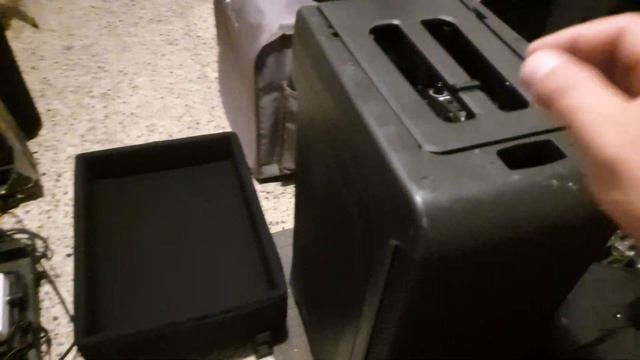 JBL Eon One Pro Transporter cover смотреть онлайн