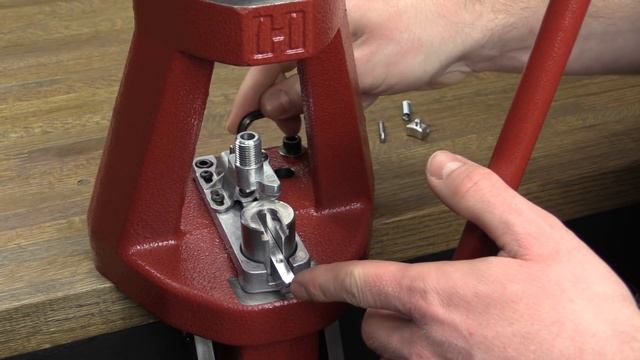 Hornady® - How to setup an Iron Press™ Kit смотреть онлайн