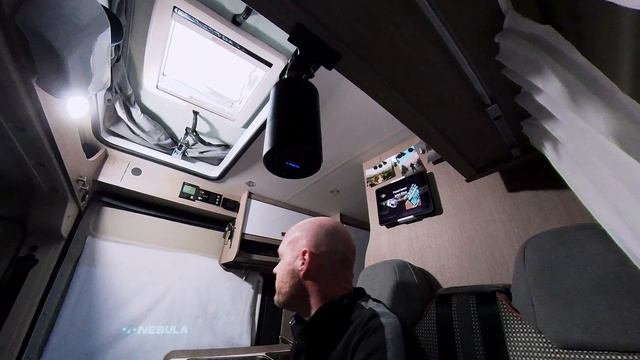 Kino im Womo! Streamen im Kastenwagen.Fernsehen ohne Sat-Anlage.Einsatz von Beamer und Leinwand. смотреть онлайн