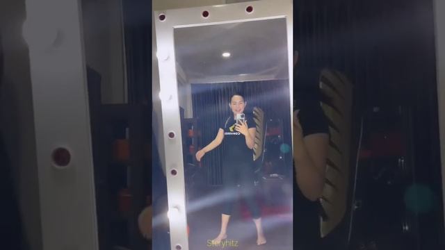 ISA ZEGA HANGOUT DENGAN SELEBGRAM REGA PRATAMA смотреть онлайн