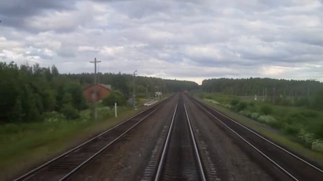 Проезд станции Тундра из тамбура последнего вагона смотреть онлайн