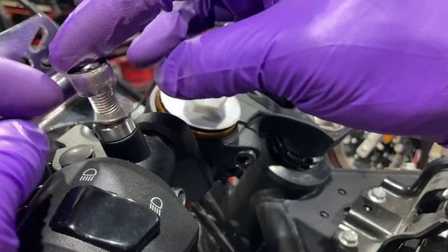 CSRT Episode17超實用！如何安裝數字型水溫錶 YAMAHA R3 KOSO水溫錶實裝 смотреть онлайн