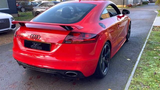 Audi TTRS Quattro TFSI смотреть онлайн