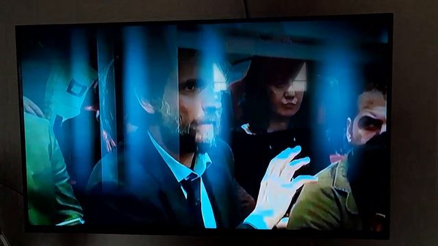 DW on Smart TV Devices смотреть онлайн