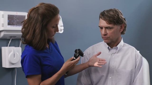 Amaproducts How to Operate the New Welch Allyn PanOptic Plus LED Ophthalmoscope смотреть онлайн