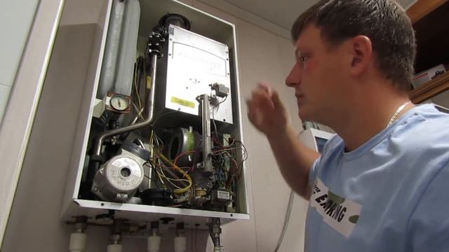 Ошибка 04 NAVIEN.Ложный синал о наличии пламени или КЗ датчика пламени.Симптомы и способы устранения смотреть онлайн