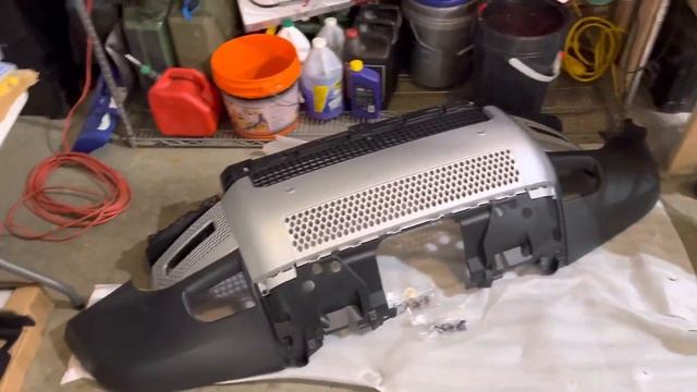 Land Rover Defender Bullbar and Winch Install смотреть онлайн