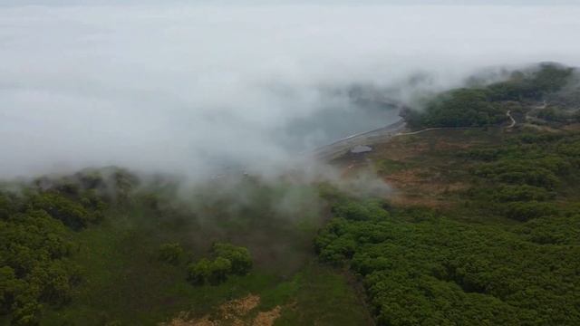 20.05.21 туман у берегов г. Находка (бухта Попова) аэросъёмка смотреть онлайн