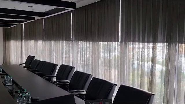 Рулонные шторы в офис 2 смотреть онлайн