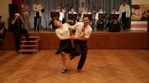 "Всё будет хорошо"-Александр Морозов!Танцуют Штефан Зауэр и Сандра Рётигг!