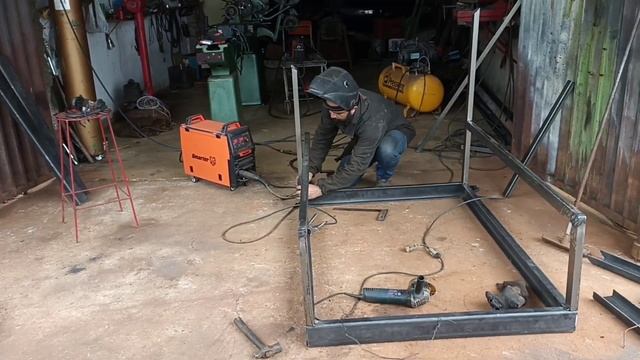 Comecei a fazer o novo Triciclo смотреть онлайн