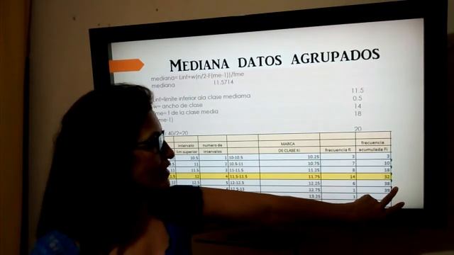 Media, mediana y moda aritmética смотреть онлайн