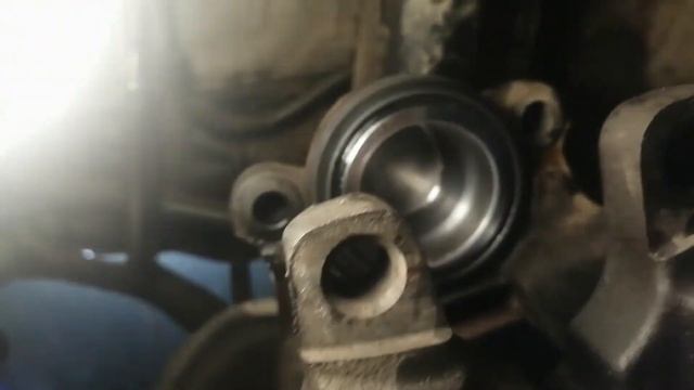 BMW 328i передние тормозные колодки рем комплект суппорта смотреть онлайн