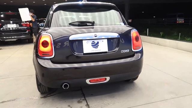 ＭＩＮＩ ＭＩＮＩ クーパー смотреть онлайн