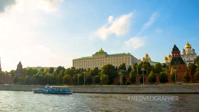 MOSCOW красная площадь смотреть онлайн