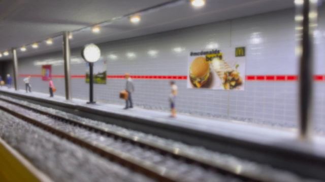 Zugverkehr am Feierabend смотреть онлайн